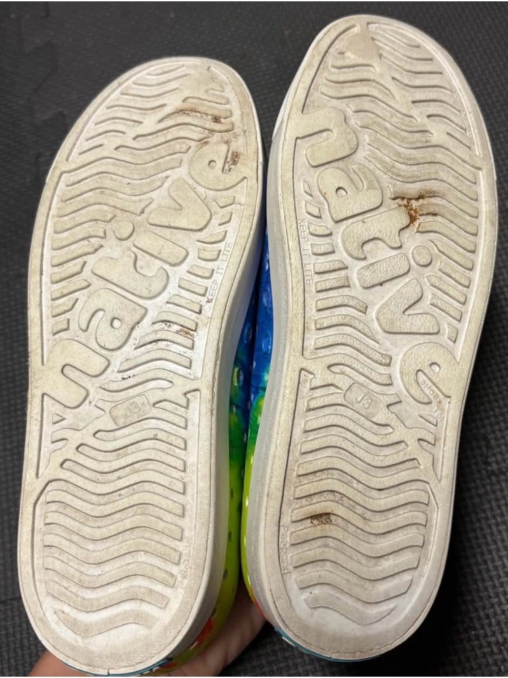Native Jefferson Print - Shell White / Shell White / Neon Multi Tie Dye shoes - Picture 4 of 4
